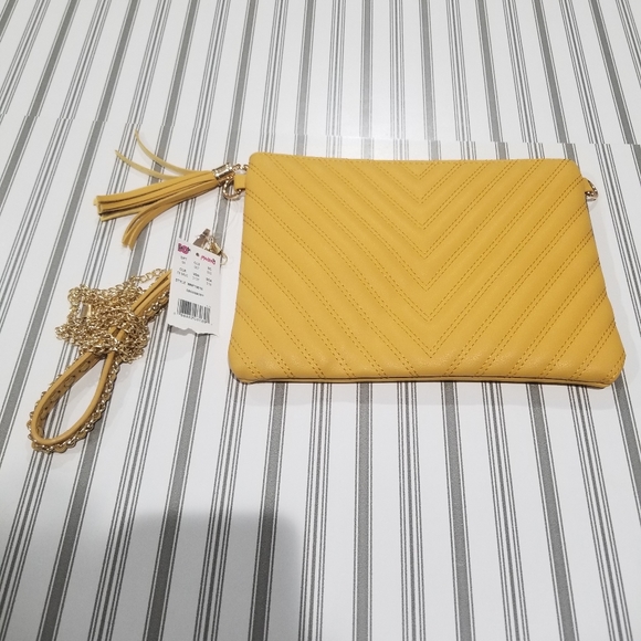 Dandelion Yellow Quilted Chevron Ribbed Crossbody Bag with Gold Chain & Tassel - Picture 14 of 16